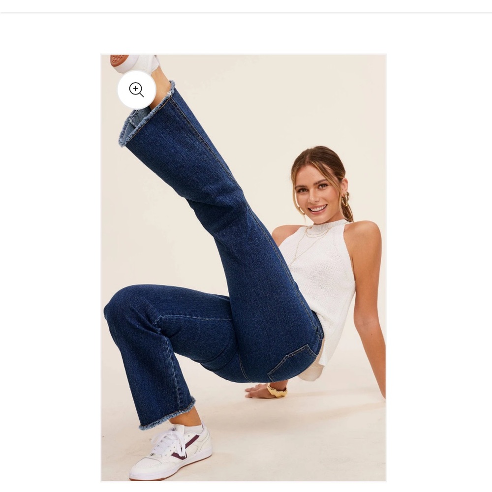 NWT LA MIEL Dark Blue Punched Cropped Kick Flare Jeans Sz Large
